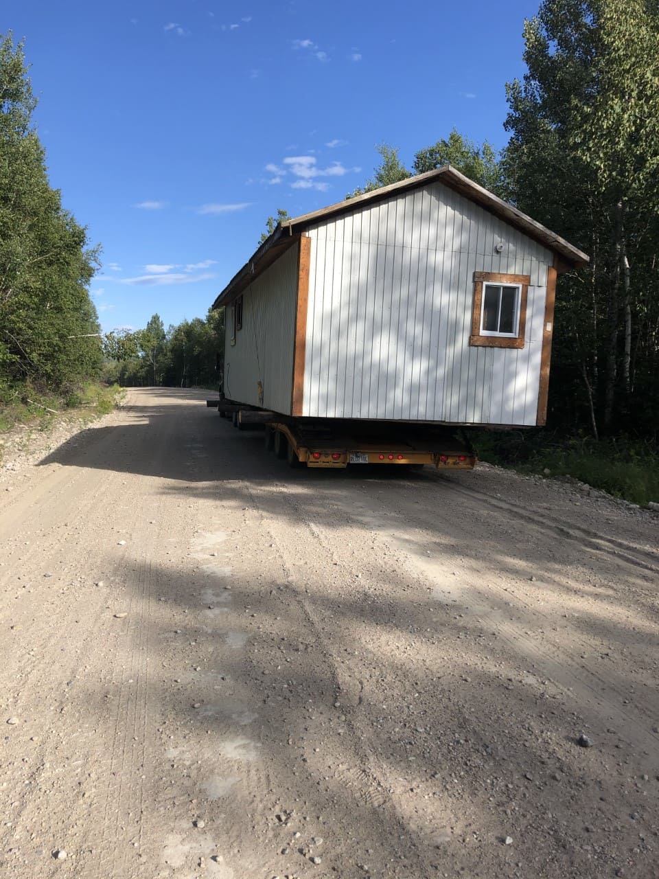 Transport d'une cabane